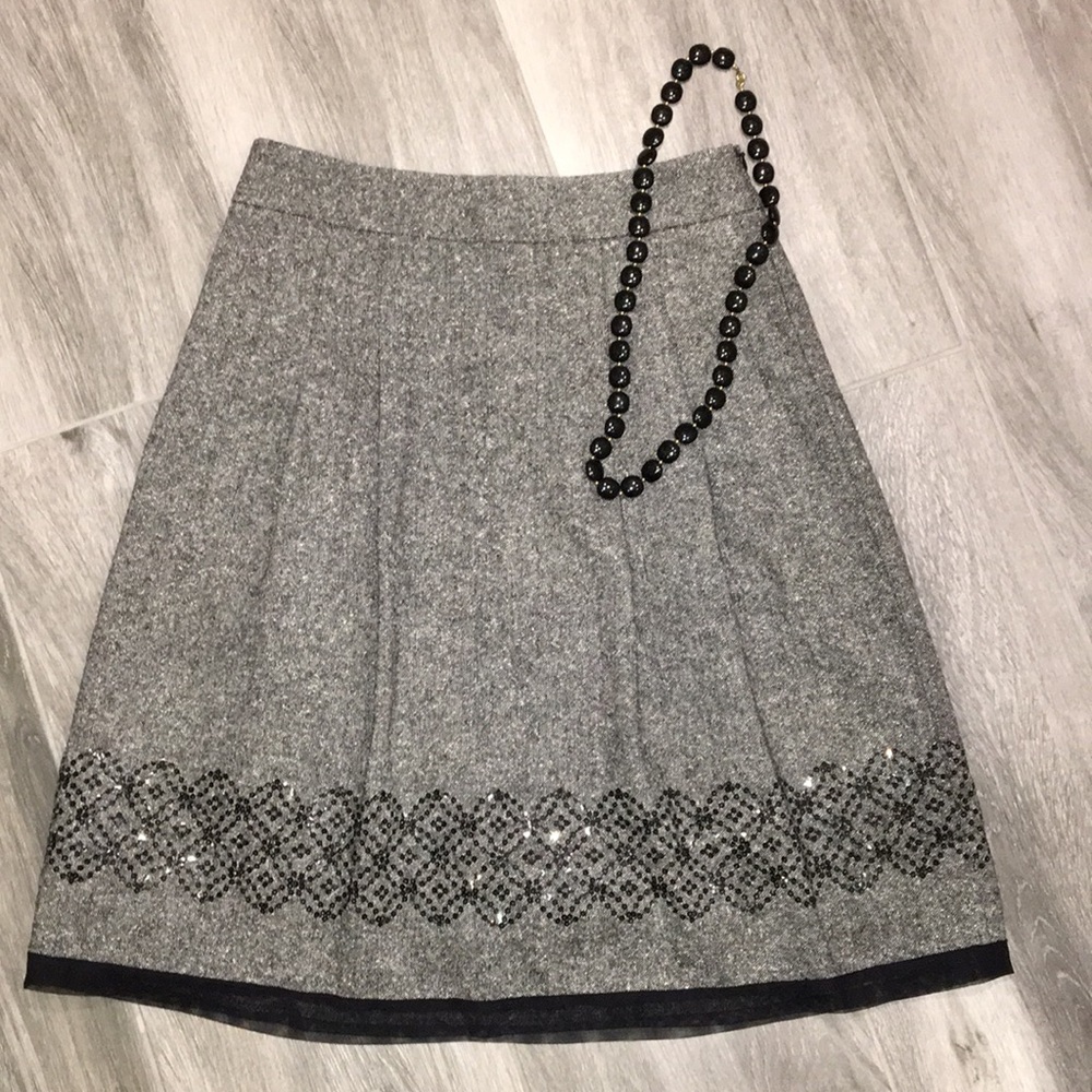 🖤 LOFT Skirt Embellished Hem Charcoal Grey 🖤
